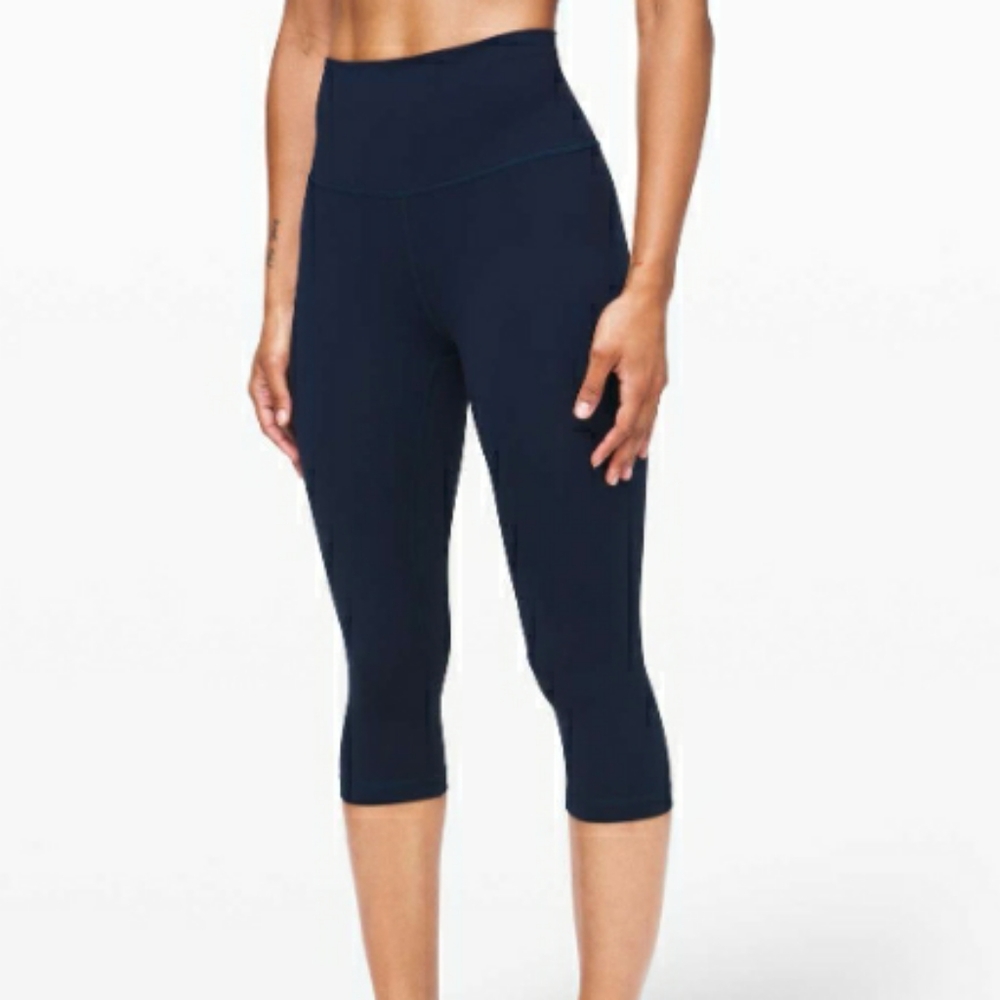 Lululemon Wunder Under Crop
